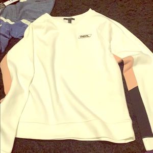 Forever 21 Sweatshirt never worn